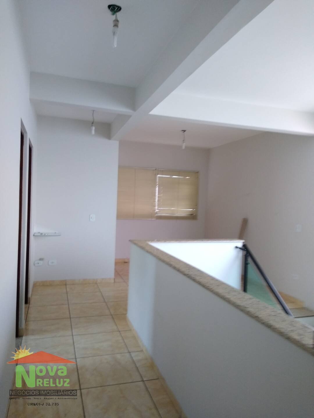 Casa à venda com 3 quartos, 200m² - Foto 34