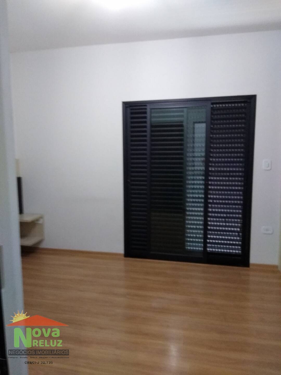 Casa à venda com 3 quartos, 200m² - Foto 35