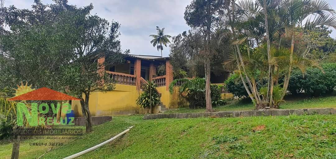 Fazenda à venda com 2 quartos, 150m² - Foto 1