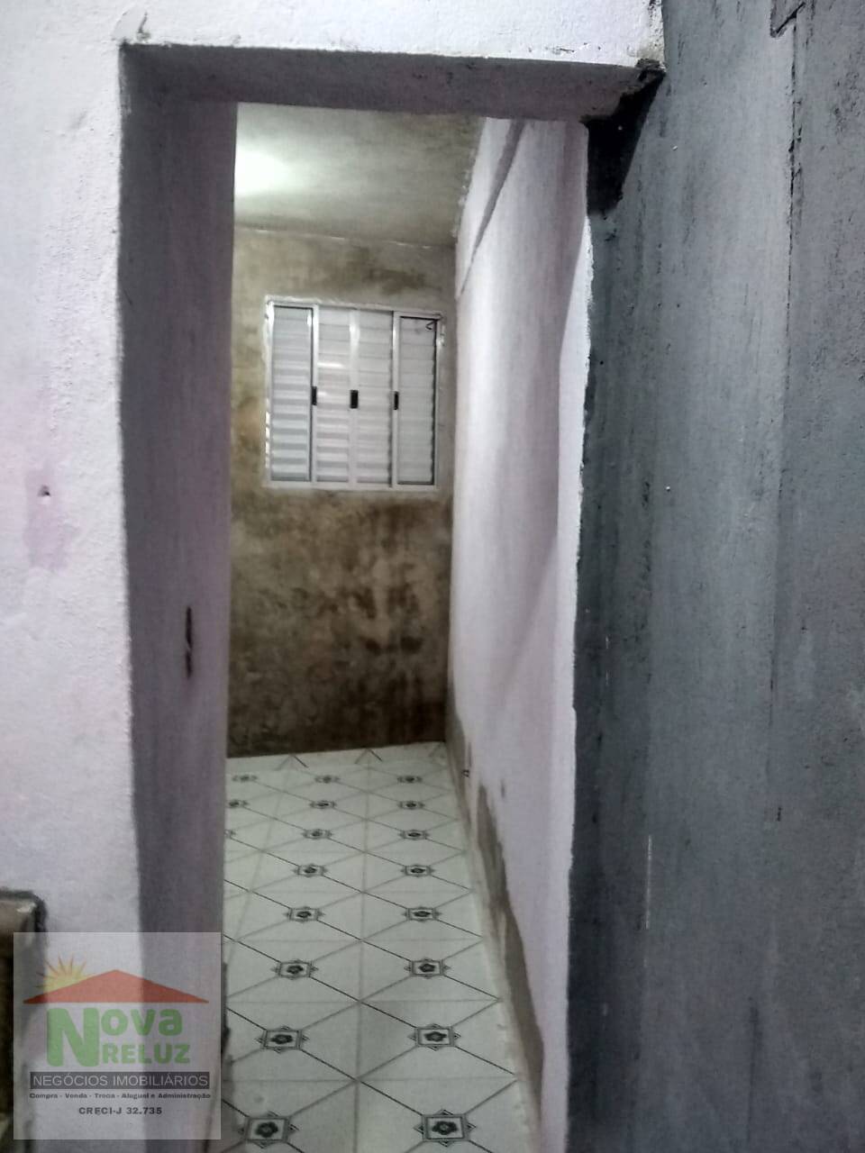 Casa à venda com 2 quartos, 300m² - Foto 10