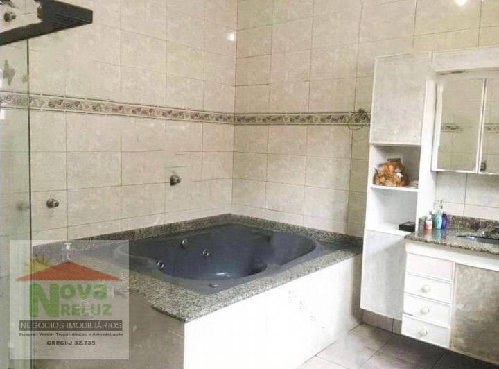 Fazenda à venda com 3 quartos, 1100m² - Foto 7