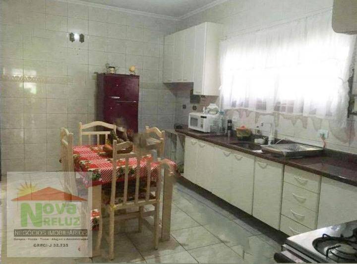 Fazenda à venda com 3 quartos, 1100m² - Foto 3