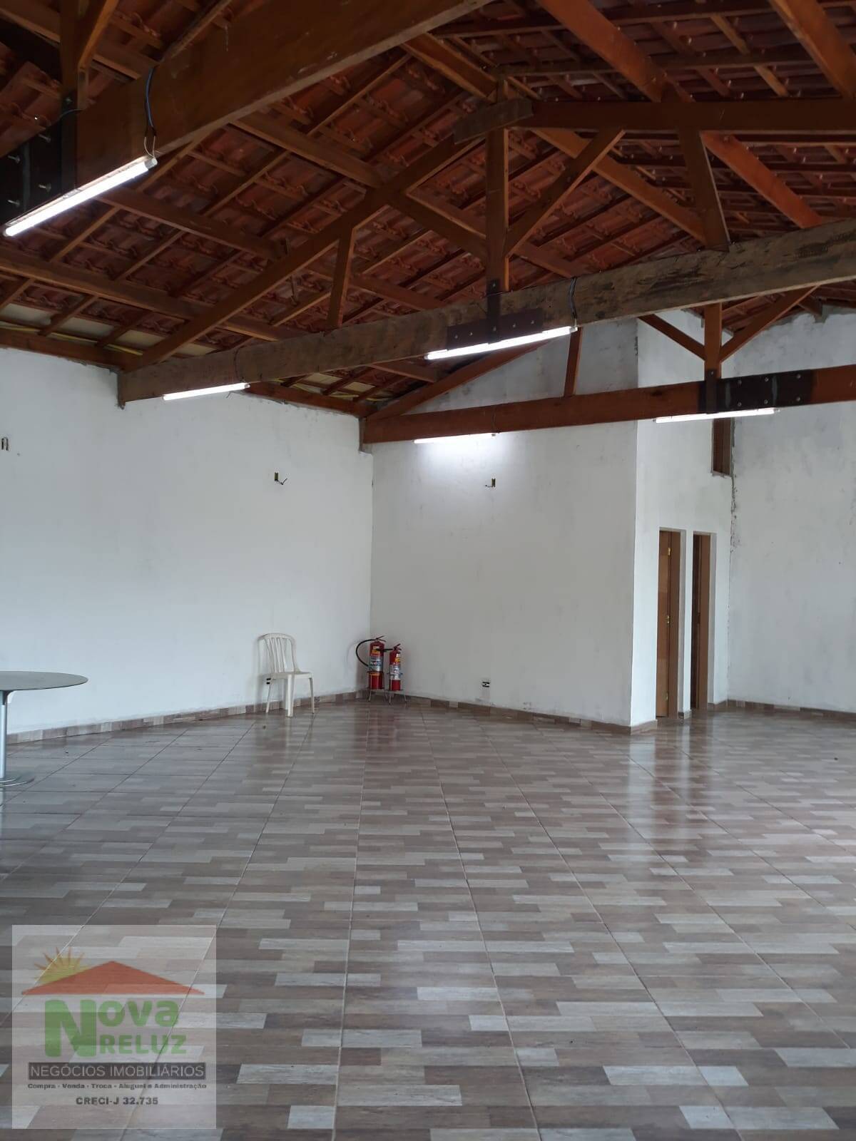 Fazenda à venda com 3 quartos, 2170m² - Foto 26