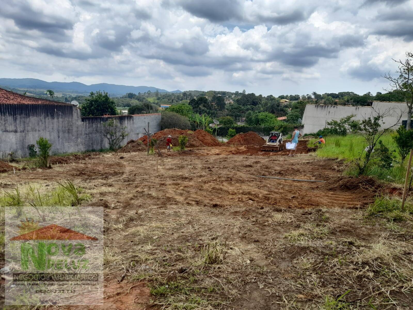 Terreno à venda, 1000m² - Foto 1