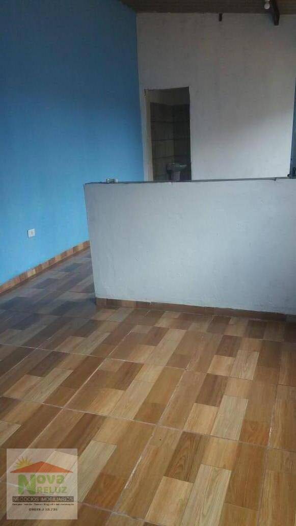 Casa à venda com 1 quarto, 50m² - Foto 1