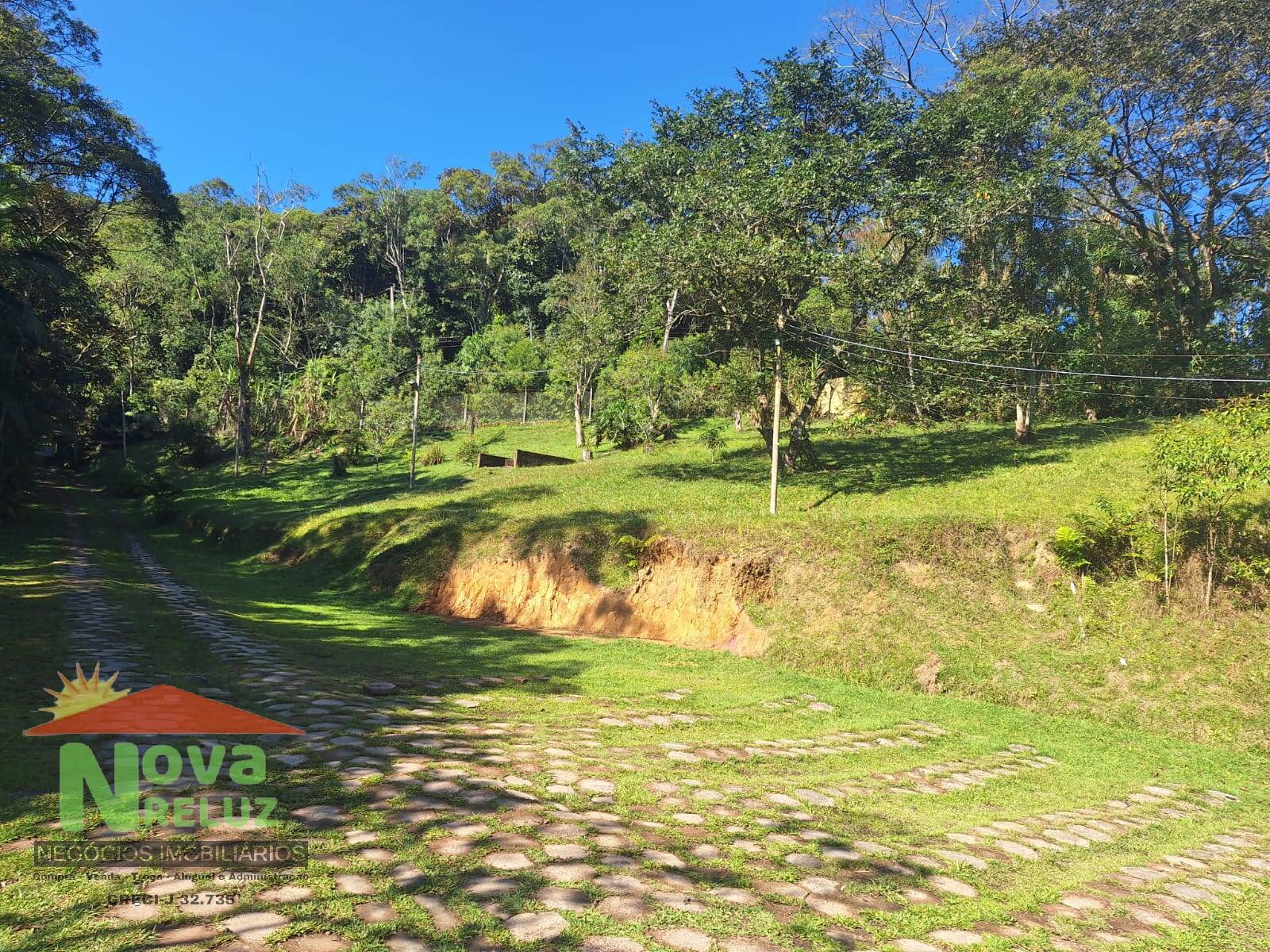 Fazenda à venda com 3 quartos, 10800m² - Foto 9