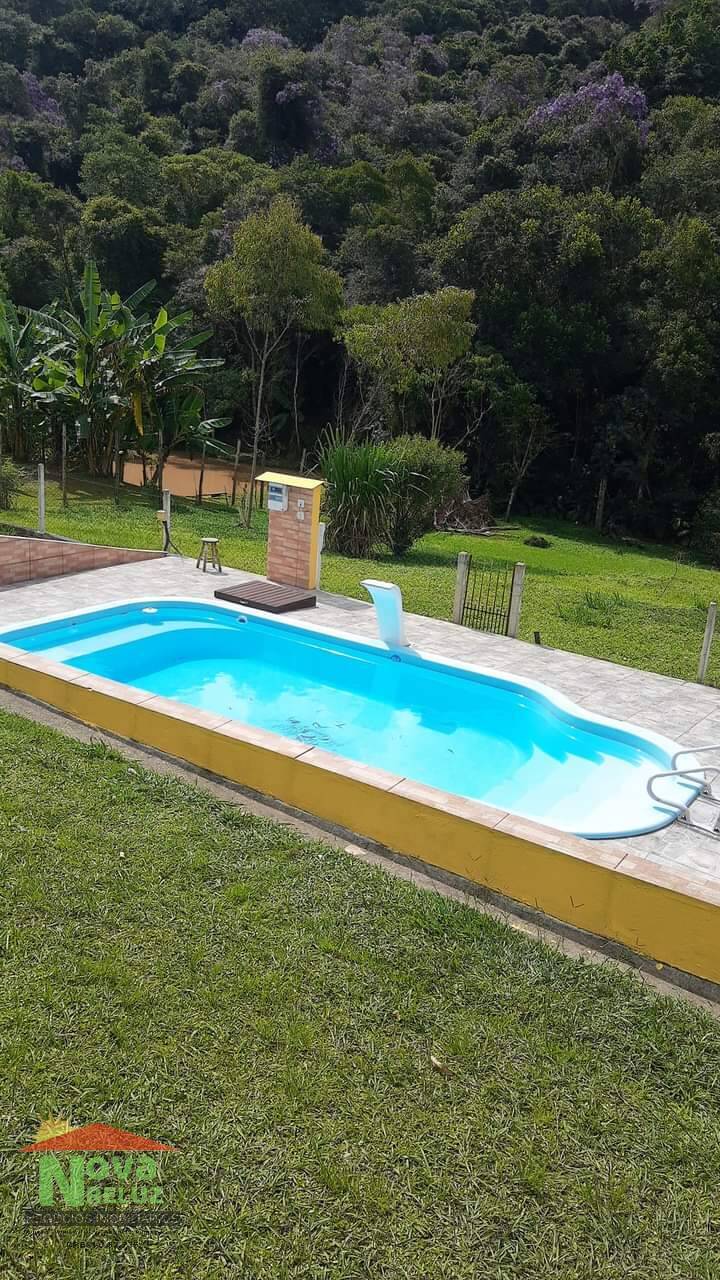 Fazenda à venda com 4 quartos, 2830m² - Foto 1